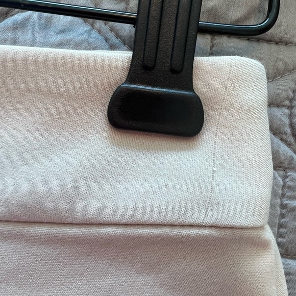 NWT Lilly Pulitzer Joette Stretch Dinner Shorts in Palm Beach Sandstone - Picture 12 of 16